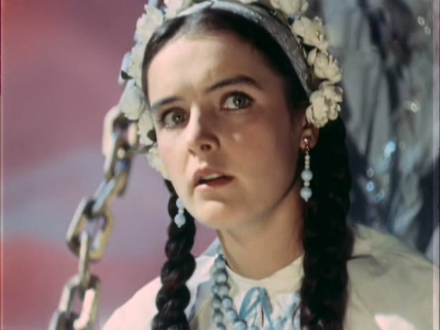 Красота не знает возраста. Как с годами изменилась Ада Роговцева: архивные фото